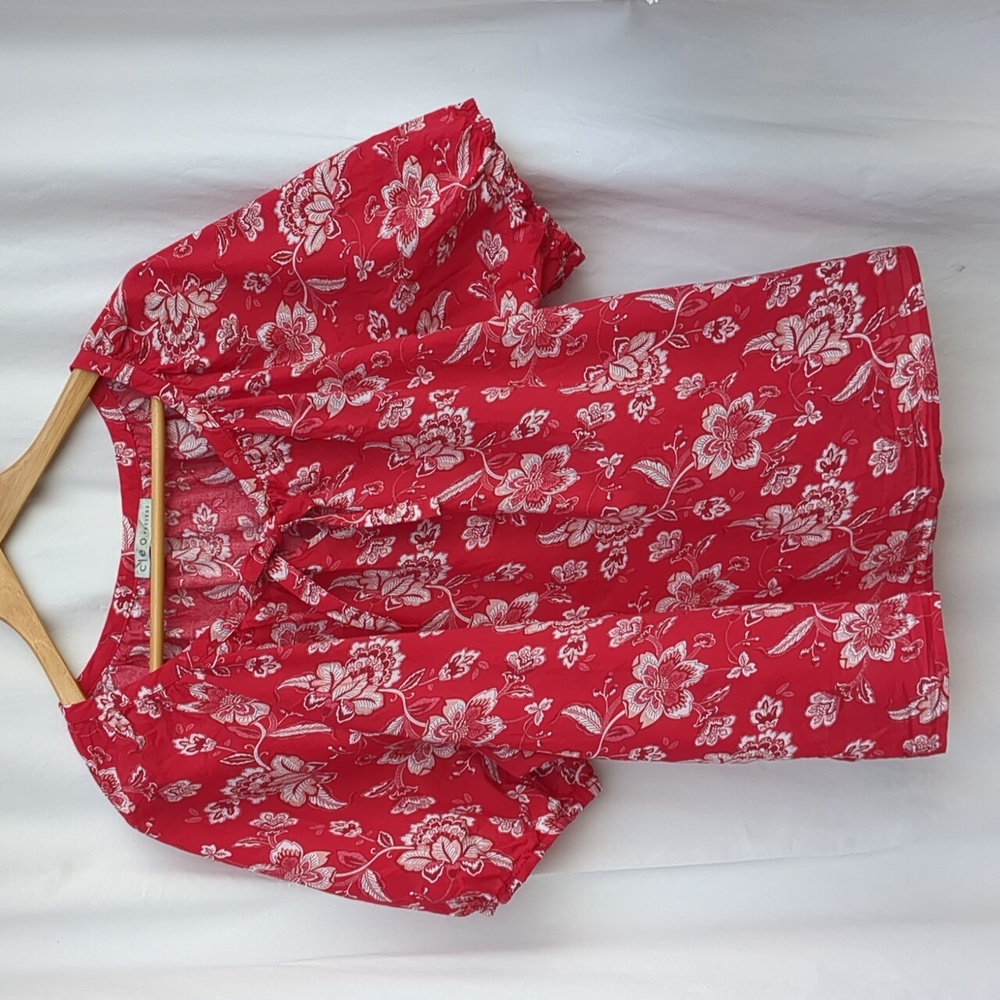 Cleo blouse red white floral XL petite